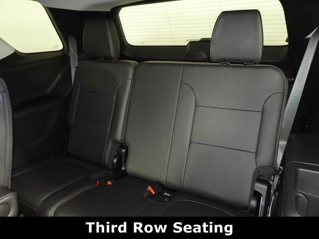 used 2021 Chevrolet Traverse car, priced at $29,166