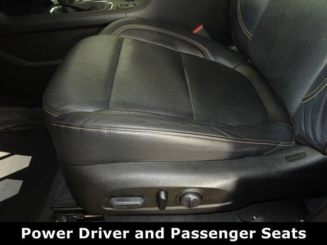 used 2021 Chevrolet Traverse car, priced at $29,166