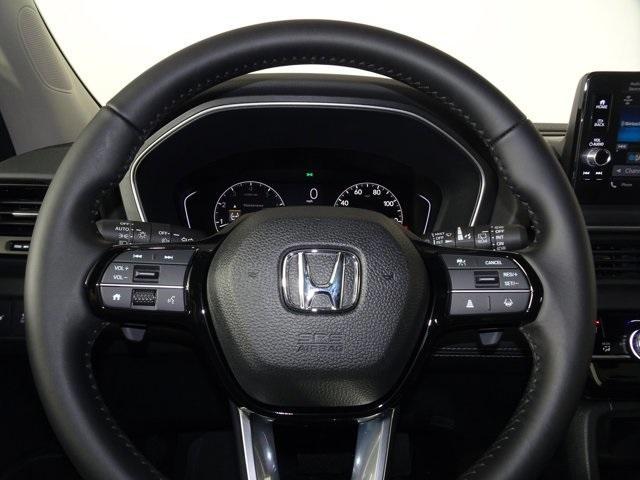 new 2025 Honda Pilot car, priced at $45,695