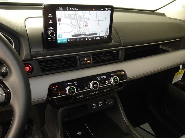 new 2025 Honda Pilot car, priced at $51,095