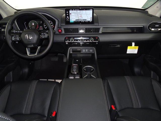 new 2025 Honda Pilot car, priced at $51,095