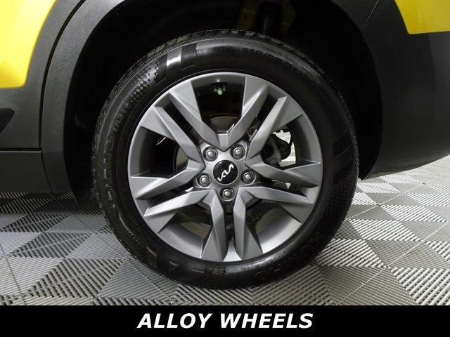 used 2023 Kia Seltos car, priced at $18,999
