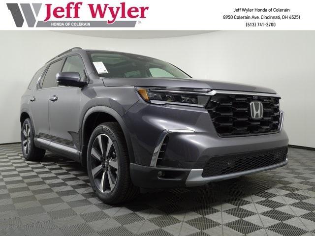 new 2025 Honda Pilot car, priced at $50,770