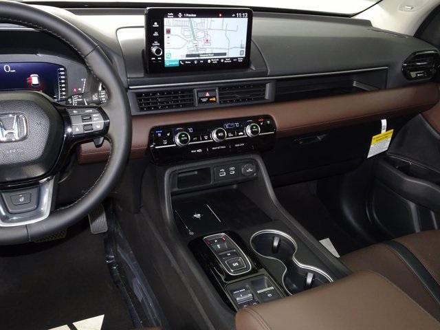 new 2025 Honda Pilot car, priced at $50,770
