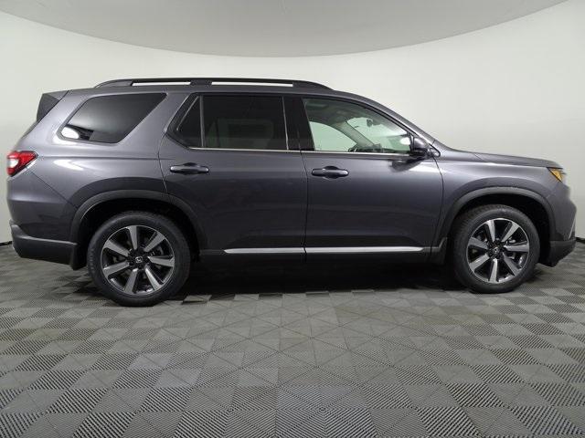 new 2025 Honda Pilot car, priced at $50,770