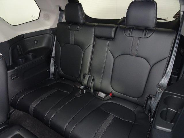 new 2025 Honda Pilot car, priced at $50,595