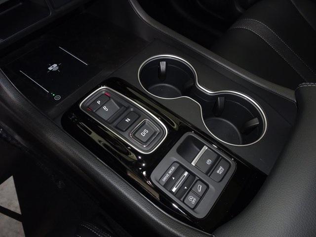 new 2025 Honda Pilot car, priced at $50,595