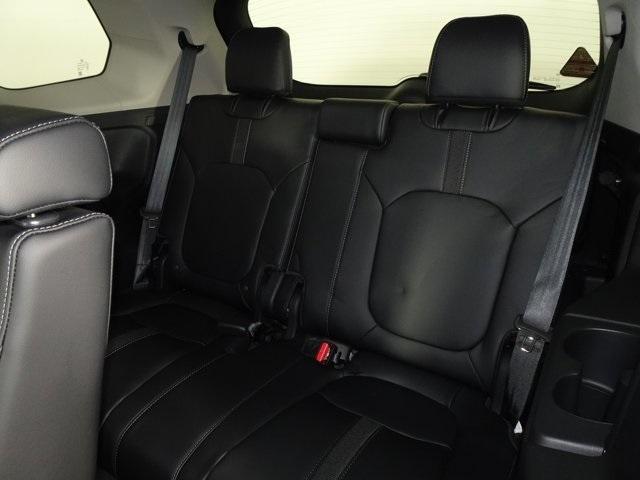 new 2025 Honda Pilot car, priced at $47,825