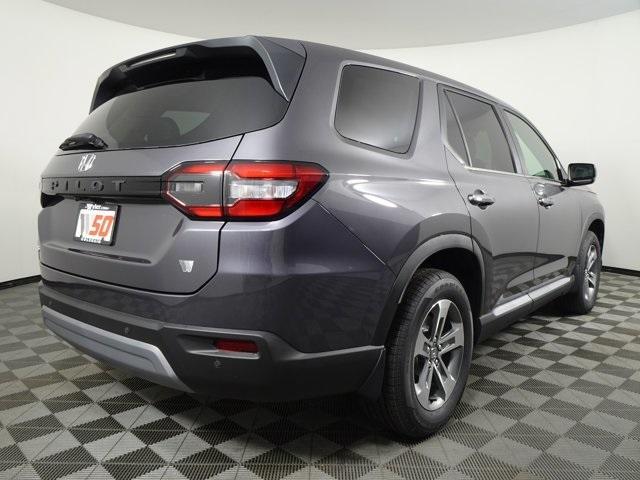 new 2025 Honda Pilot car, priced at $47,825