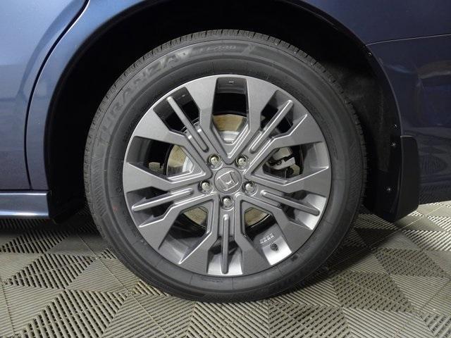 new 2026 Honda Odyssey car, priced at $48,990