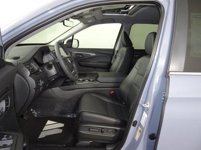 new 2025 Honda Ridgeline car, priced at $44,068