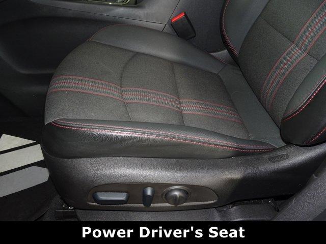 used 2023 Chevrolet Equinox car, priced at $24,517