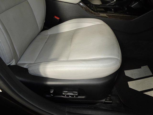 used 2016 Kia Cadenza car, priced at $9,317