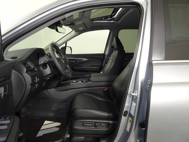 new 2025 Honda Ridgeline car, priced at $43,251
