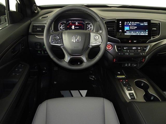 new 2025 Honda Passport car, priced at $41,593