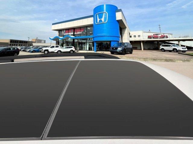 new 2025 Honda Pilot car, priced at $53,475