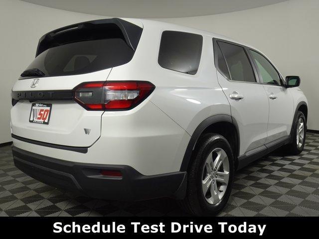 used 2023 Honda Pilot car, priced at $34,049