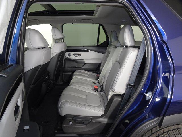 new 2025 Honda Pilot car, priced at $49,566