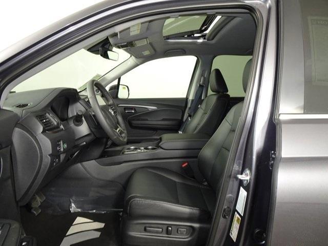 new 2025 Honda Ridgeline car, priced at $44,066