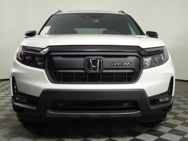 new 2025 Honda Passport car, priced at $47,015