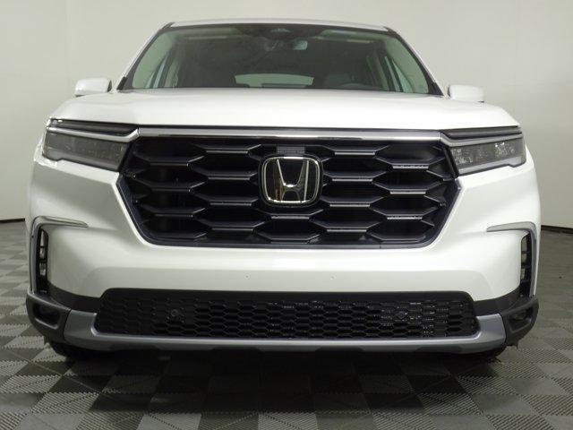 new 2025 Honda Pilot car, priced at $47,000