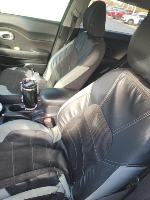 used 2016 Kia Soul car, priced at $8,105