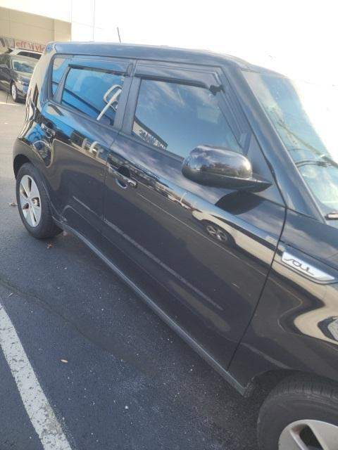 used 2016 Kia Soul car, priced at $8,105