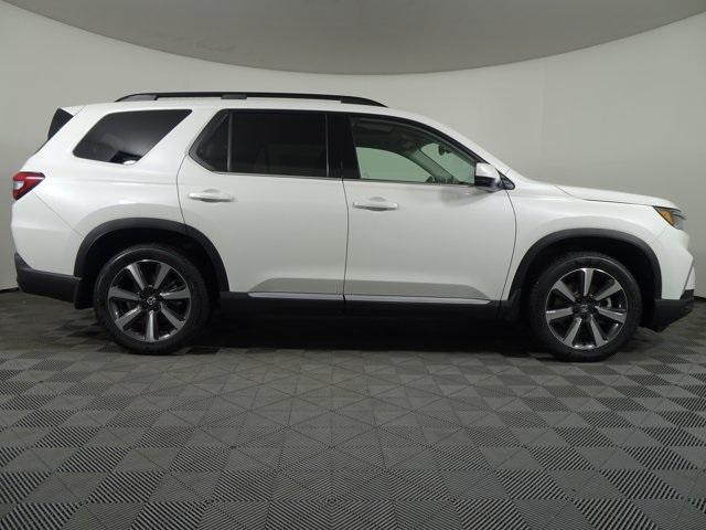 new 2025 Honda Pilot car, priced at $50,505