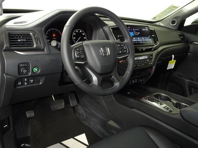 new 2025 Honda Ridgeline car, priced at $43,959