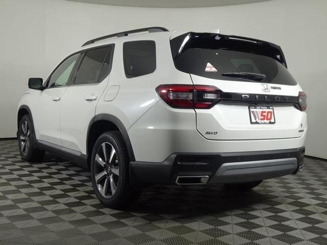 new 2025 Honda Pilot car, priced at $49,950
