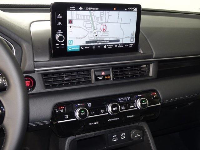 new 2025 Honda Pilot car, priced at $49,950