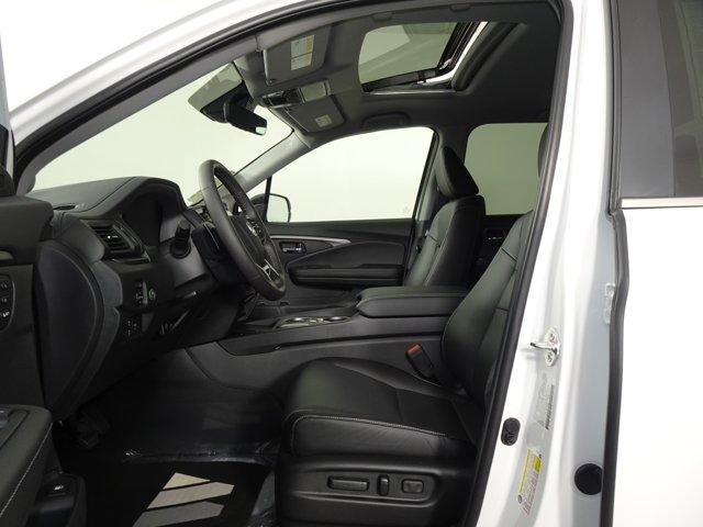 new 2025 Honda Ridgeline car, priced at $43,656