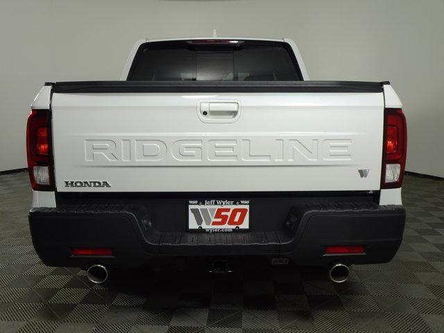 new 2025 Honda Ridgeline car, priced at $43,656