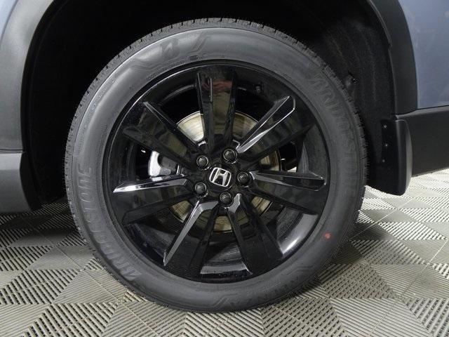 new 2025 Honda Pilot car, priced at $56,760