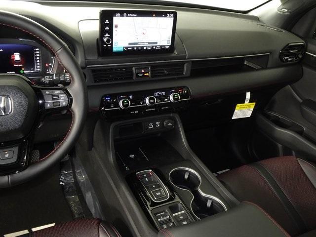 new 2025 Honda Pilot car, priced at $56,760