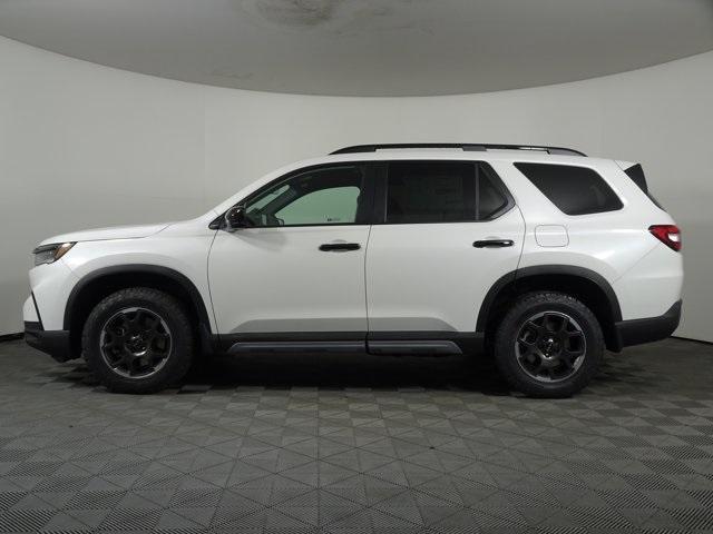 new 2025 Honda Pilot car, priced at $50,750