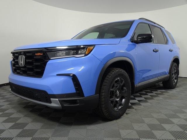 new 2025 Honda Pilot car, priced at $48,574