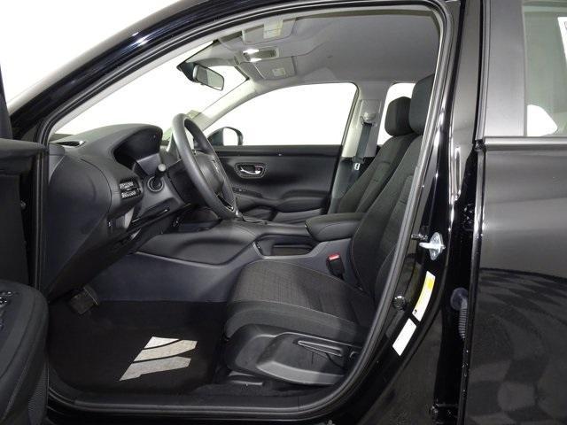 new 2025 Honda HR-V car, priced at $28,295