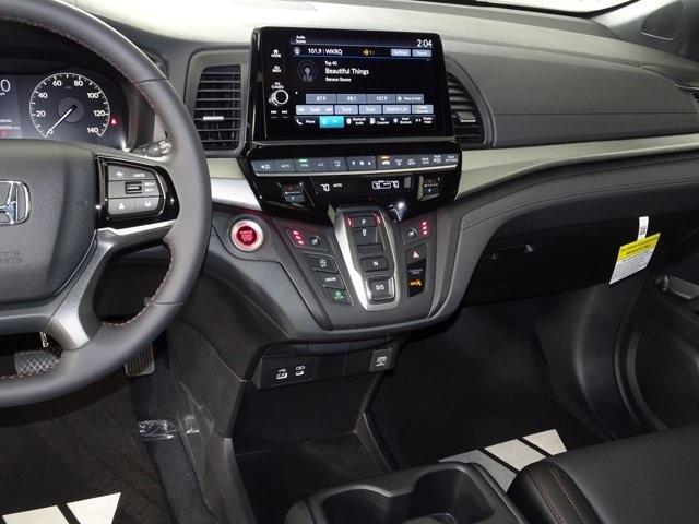 new 2026 Honda Odyssey car, priced at $46,210