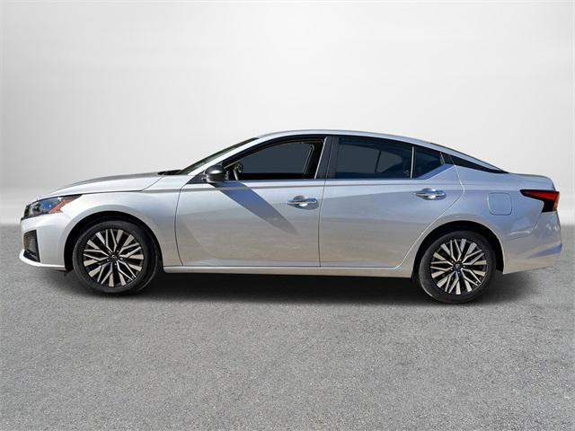 new 2024 Nissan Altima car, priced at $28,081