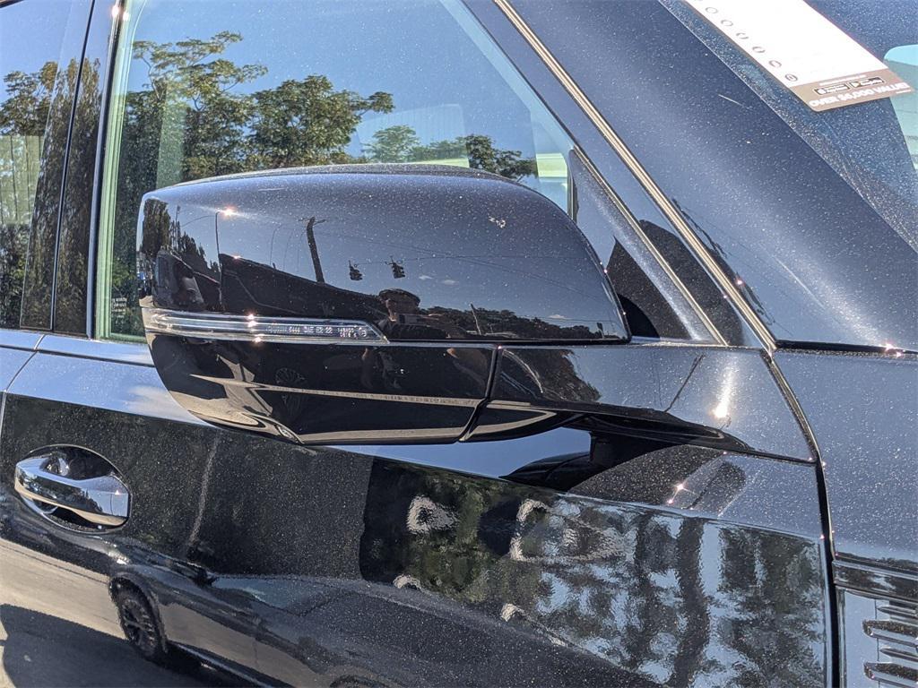 new 2025 Nissan Armada car, priced at $71,028