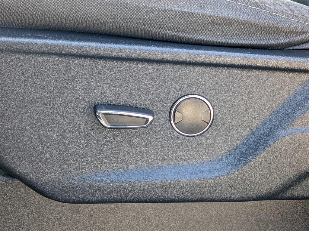 used 2021 Ford F-150 car, priced at $27,086