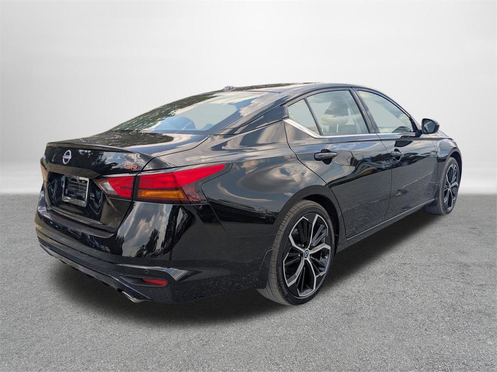 new 2025 Nissan Altima car, priced at $29,980