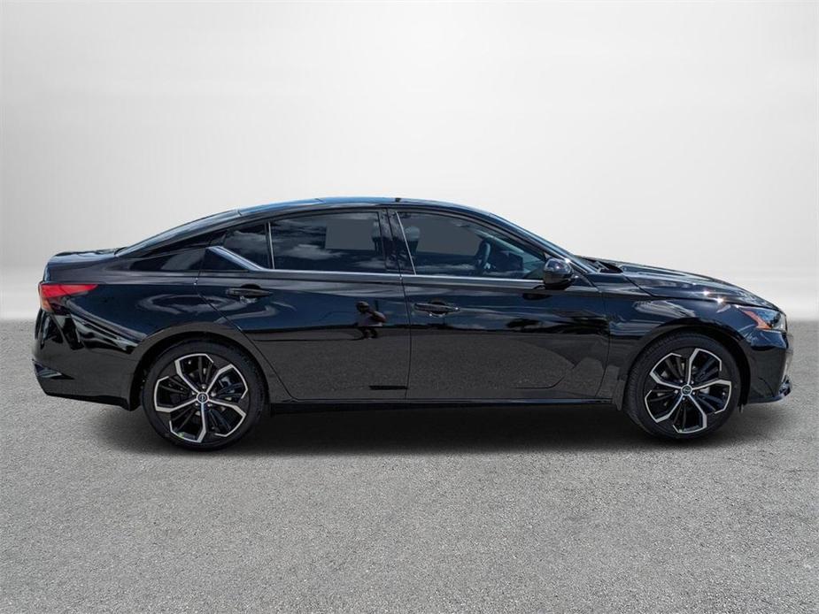 new 2024 Nissan Altima car, priced at $33,081