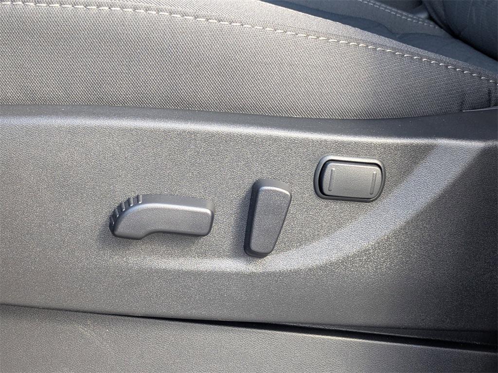 new 2026 Nissan Frontier car, priced at $35,361