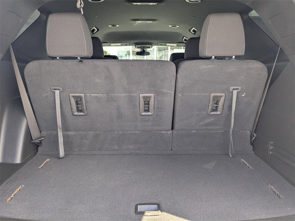 used 2023 Chevrolet Traverse car, priced at $26,271