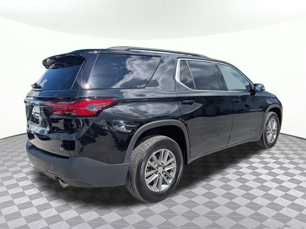 used 2023 Chevrolet Traverse car, priced at $26,271