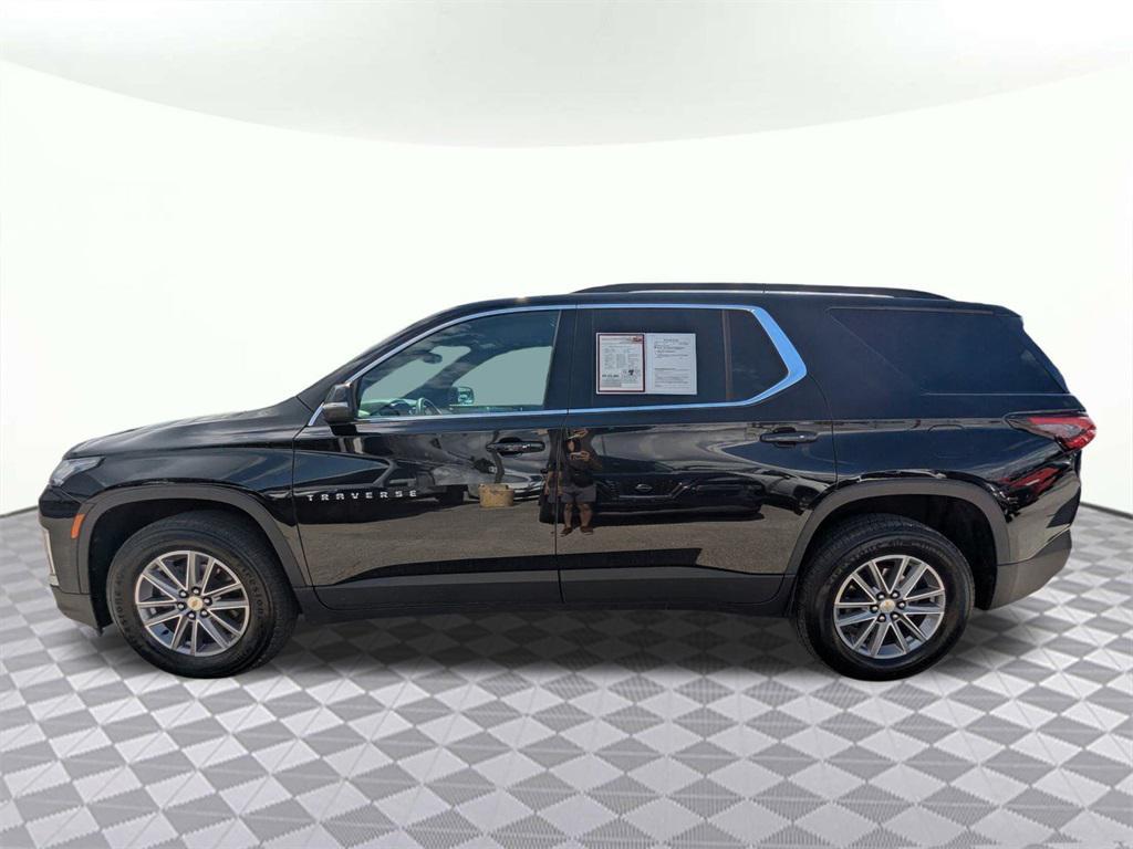 used 2023 Chevrolet Traverse car, priced at $26,271