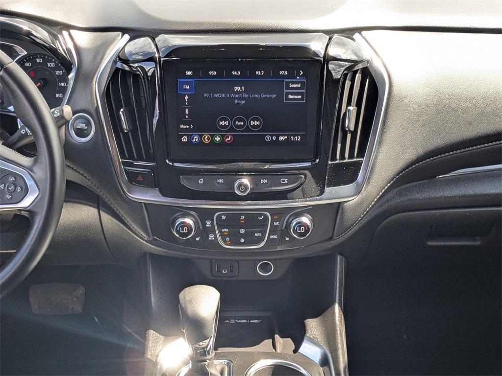 used 2023 Chevrolet Traverse car, priced at $26,271