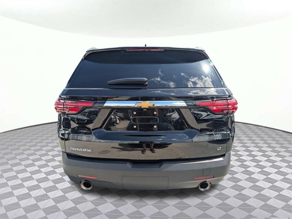 used 2023 Chevrolet Traverse car, priced at $26,271